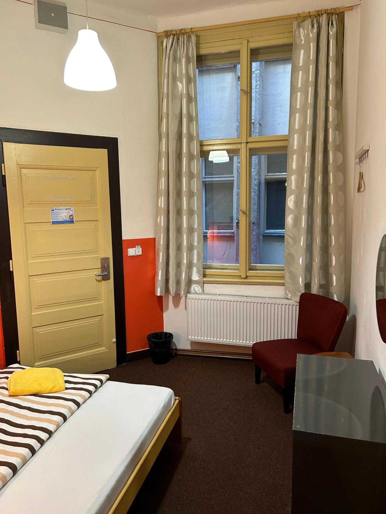 Hostel Downtown Prag Eksteriør billede