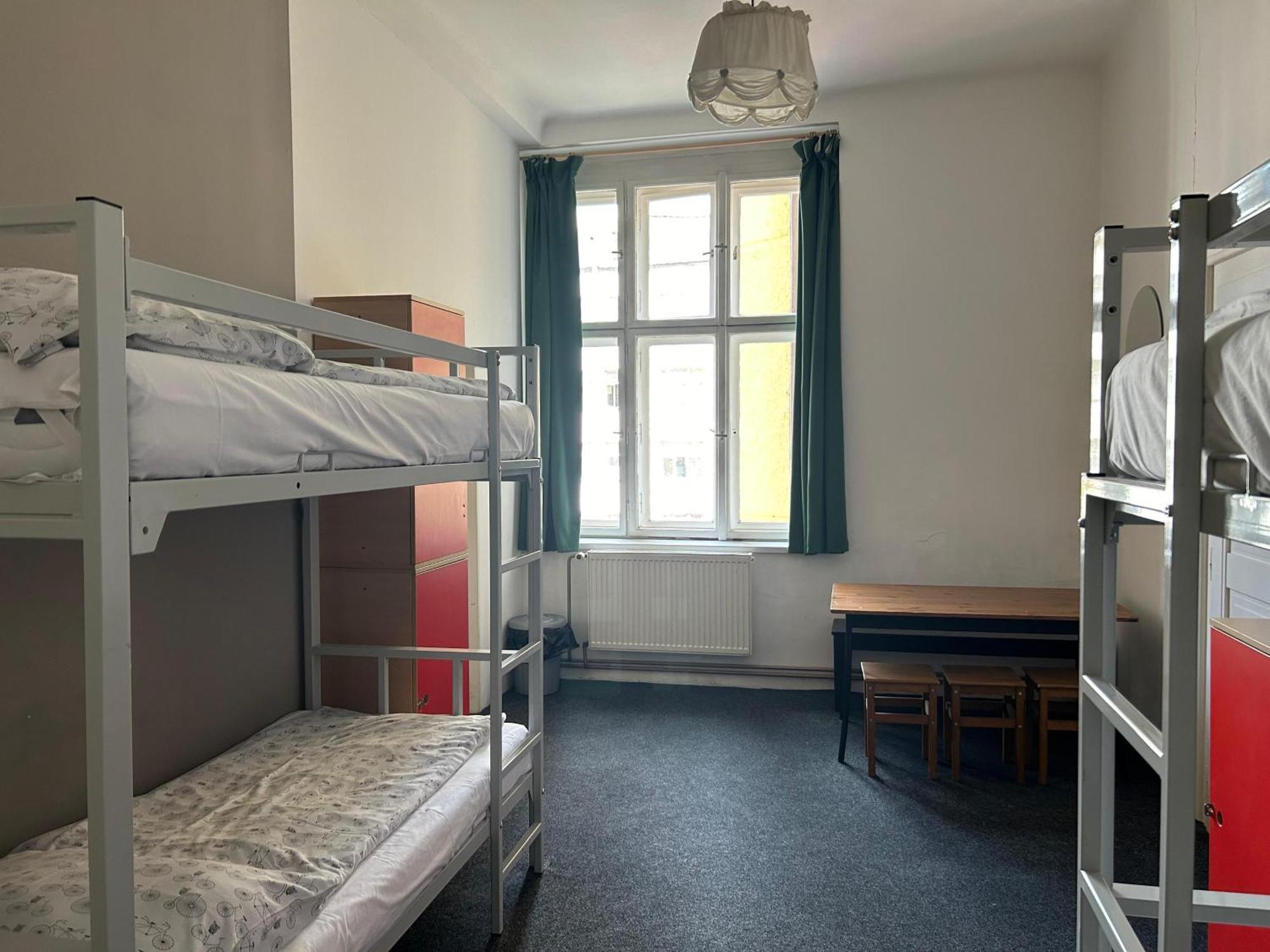 Hostel Downtown Prag Eksteriør billede